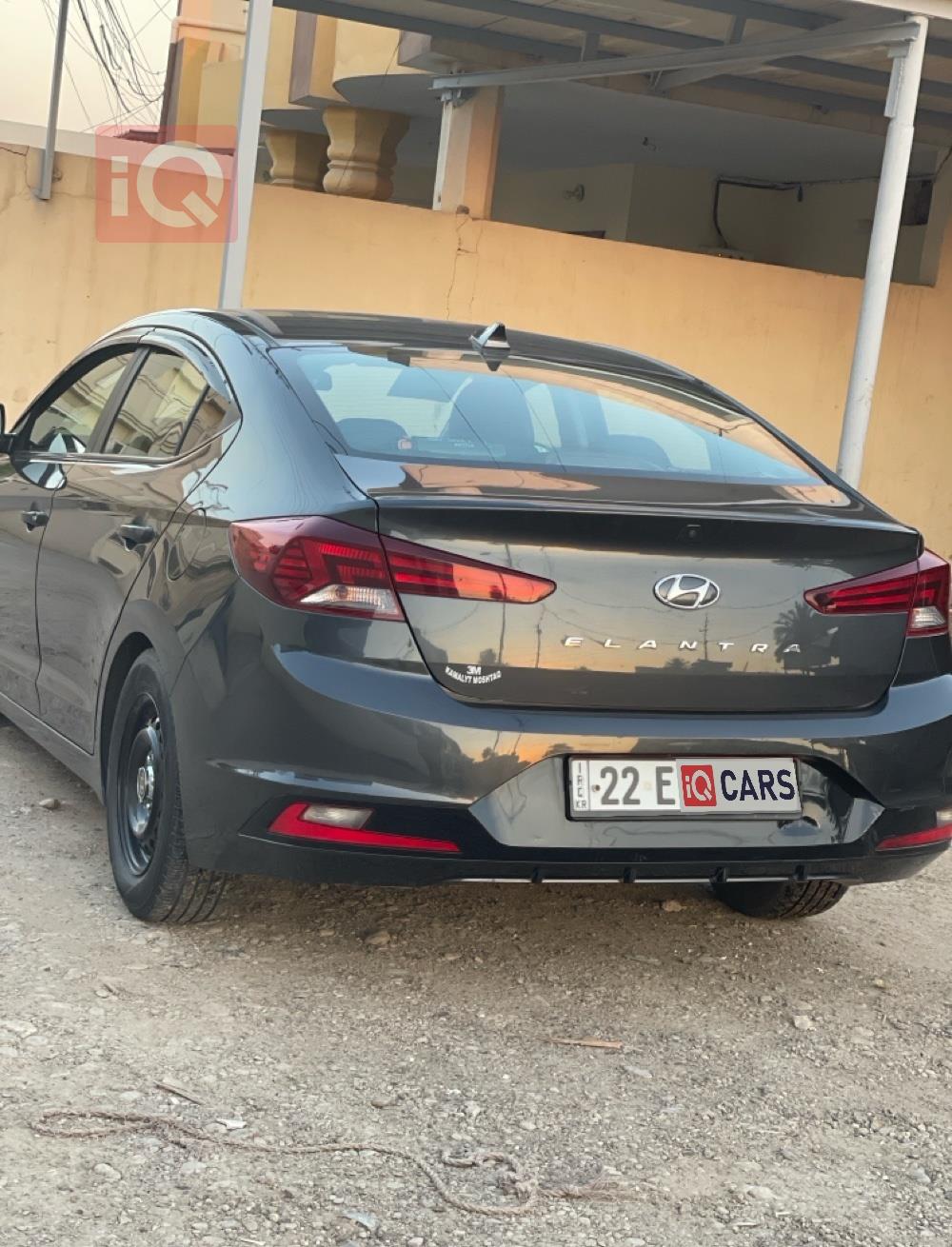هيونداي النترا